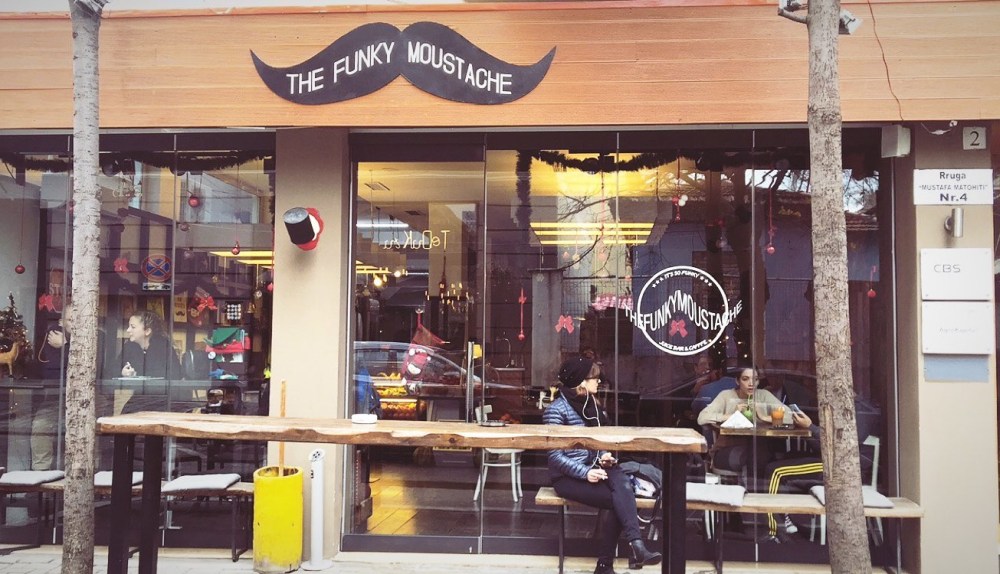 26910483_1585677038181987_4174800319519942437_o